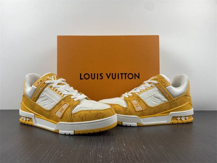 LOUI VUITTO SNEAKER