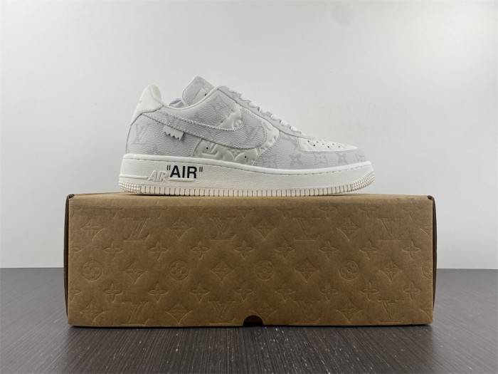 NIKE AIR FORCE 1 07 LOW WHITE GREY LD4631-201