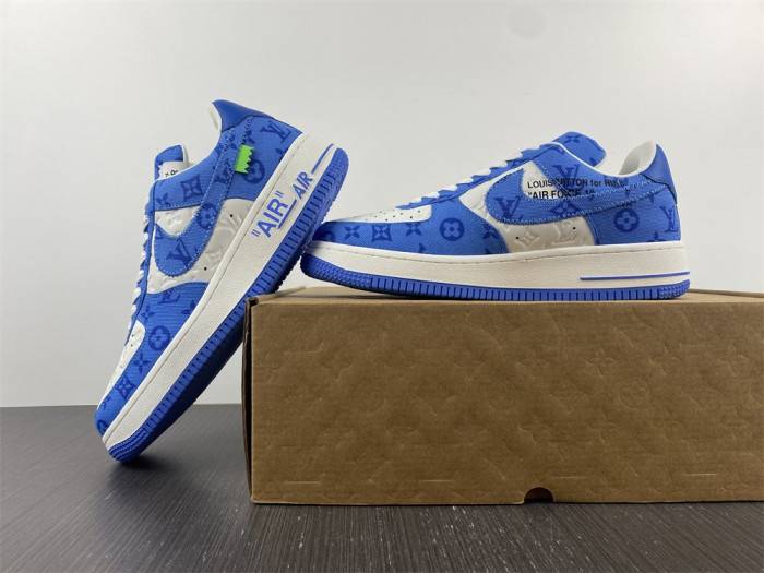 NIKE AIR FORCE1’07 LOW BLUE