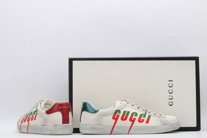 GUCC Ace Embroidered Low-Top Sneaker 576137 A38V0 9090