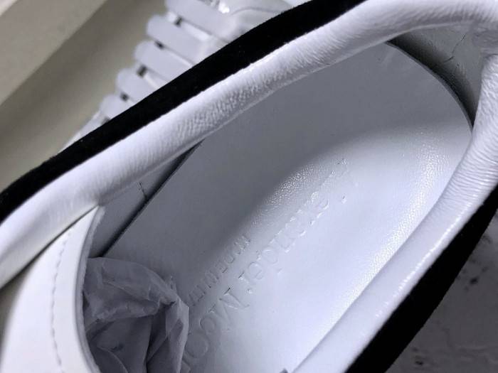 MQ Sneakers