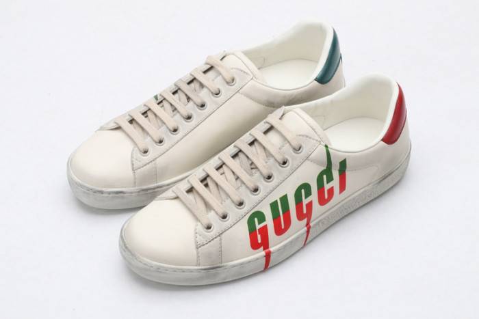 GUCC Ace Embroidered Low-Top Sneaker 576137 A38V0 9090