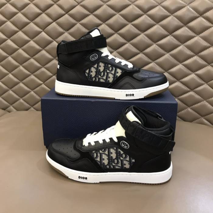 D10R B27 SNEAKER
