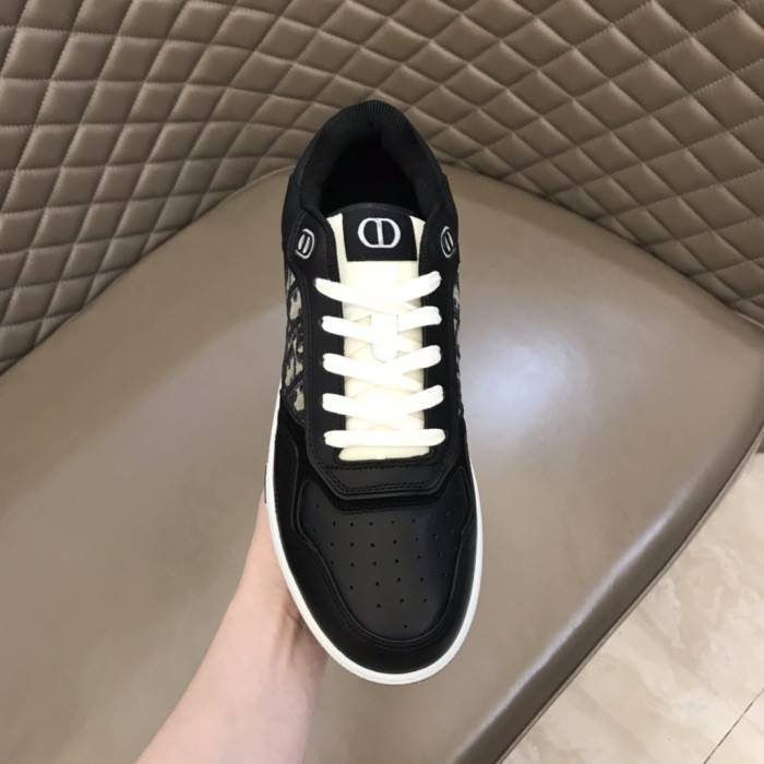 D10R B27 SNEAKER