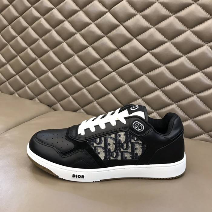 D10R B27 SNEAKER