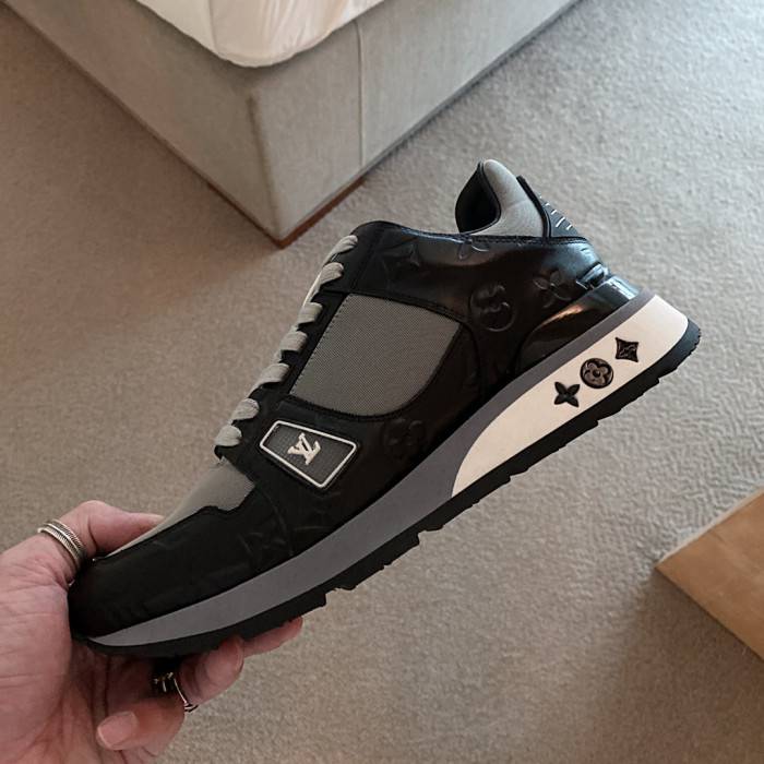 LOUI VUITTO SNEAKER
