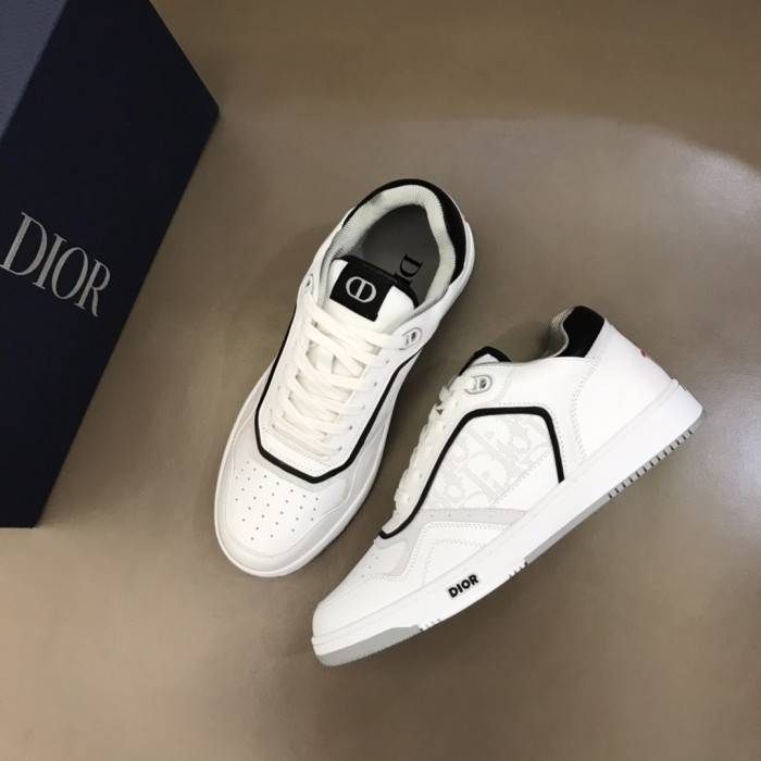 D10R B27 SNEAKER
