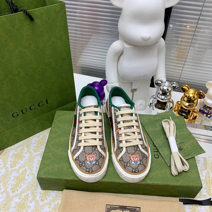GUCC SNEAKER