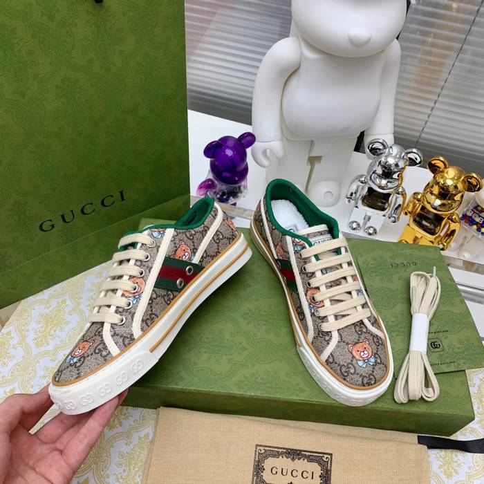 GUCC SNEAKER