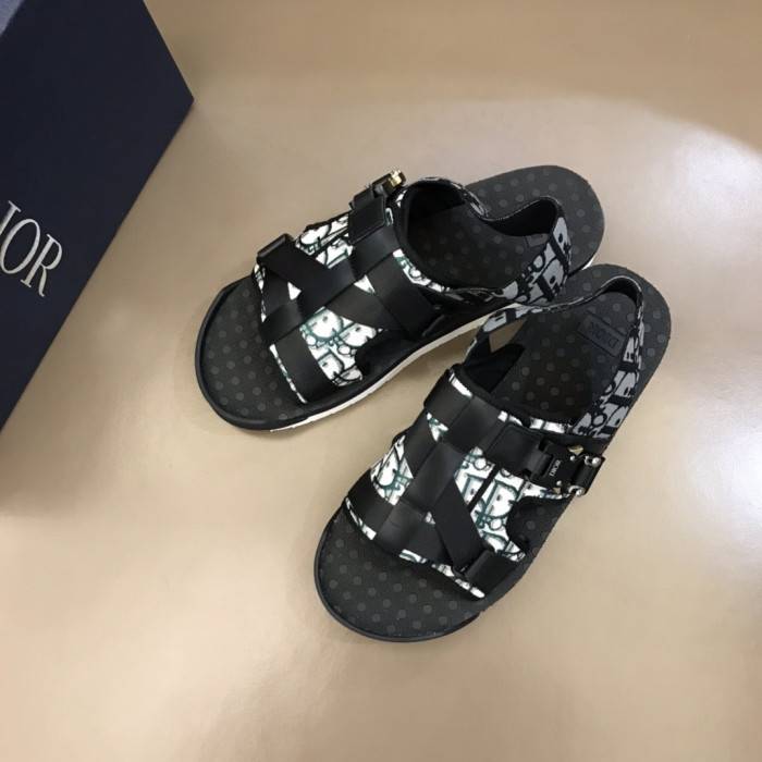 D10R SANDALS
