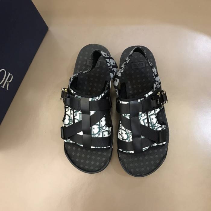 D10R SANDALS