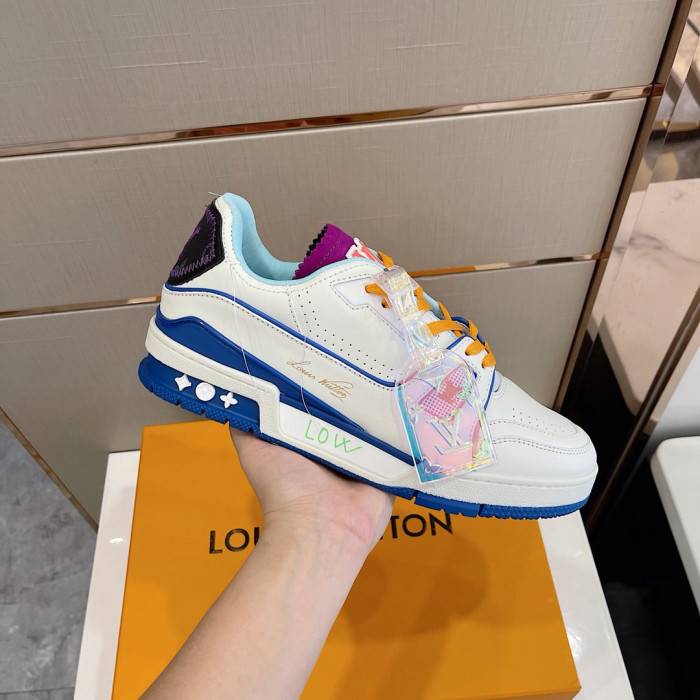 LOUI VUITTO SNEAKER