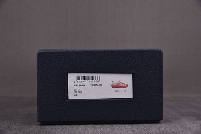 D10R B23 Oblique LOW Top Sneaker