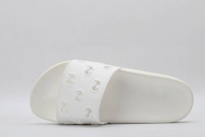 GUCC SLIPPERS