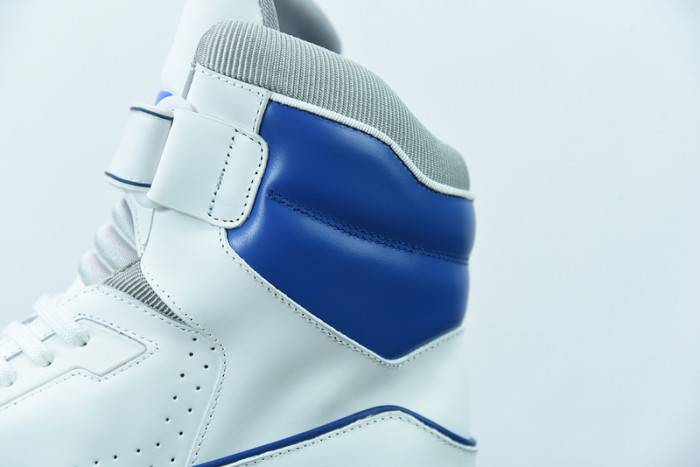 LOUI VUITTO SNEAKER