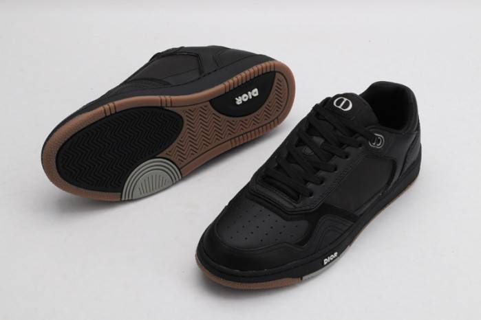 D10R B27 SNEAKER
