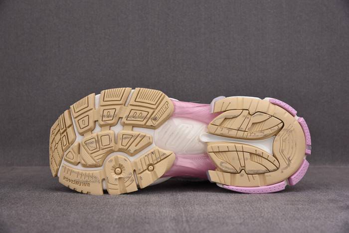 Ba*len*cia*ga -runner