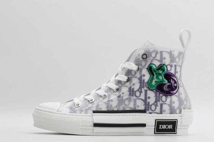 D10R B23 Oblique High Top Sneaker