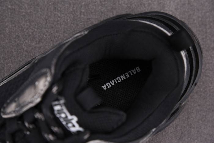 BLCG Sneaker Triple.s.