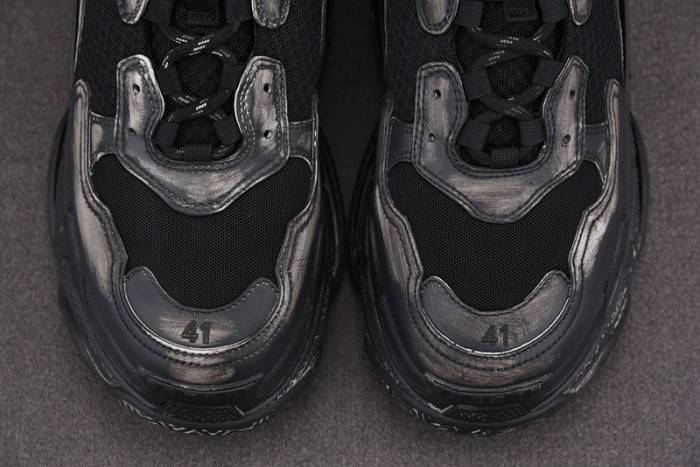 BLCG Sneaker Triple.s.