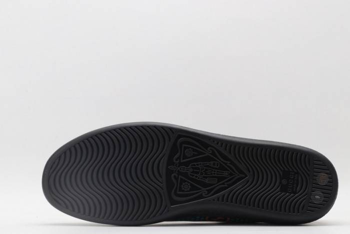 GUCC Ace Embroidered Low-Top Sneaker 610085 H2020 1110
