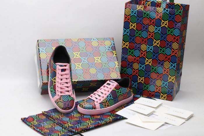 GUCC Ace Embroidered Low-Top Sneaker 610085 H2020 1115