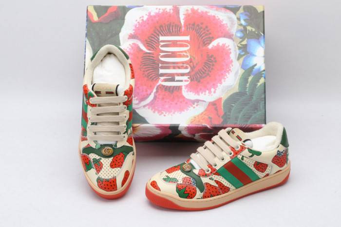GUCC ACE EMBROIDERED LOW-TOP SNEAKER