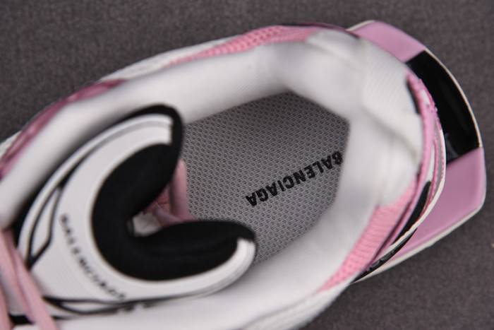 Ba*len*cia*ga x-pander