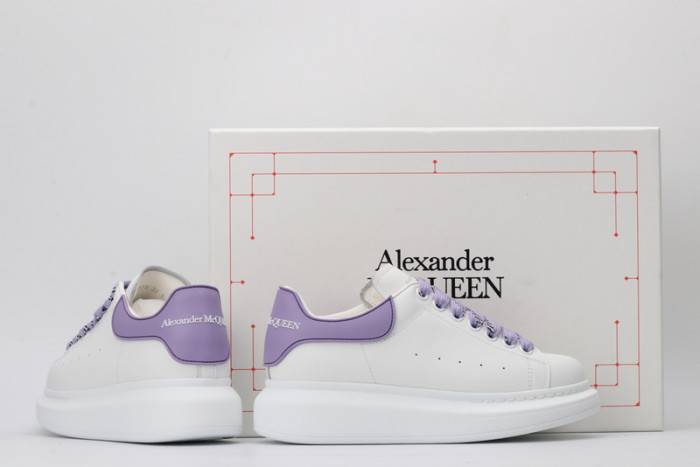 MQ Sneakers