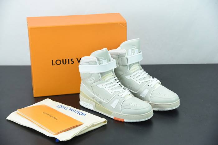 LOUI VUITTO SNEAKER