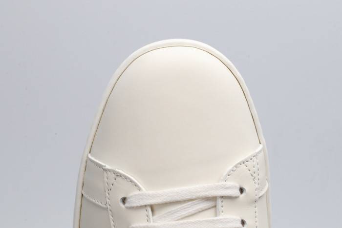 GUCC Ace Embroidered Low-Top Sneaker