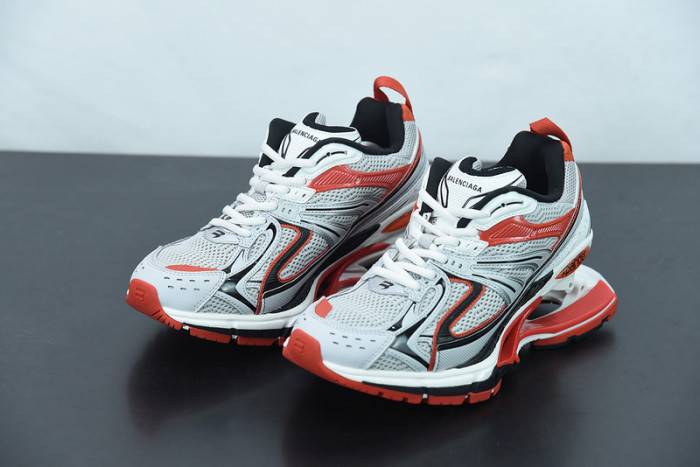 Ba*len*cia*ga x-pander