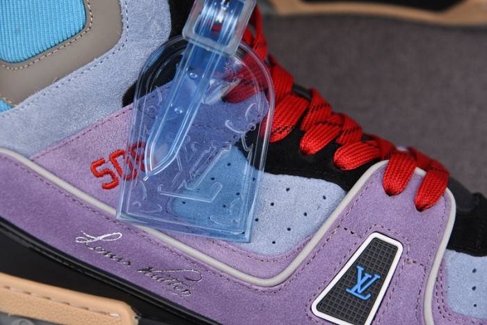 LOUI VUITTO SNEAKER