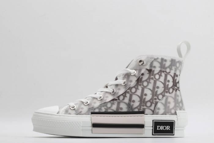 D10R B23 High Top Logo Oblique Sneakers