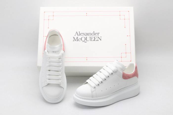 MQ Sneakers