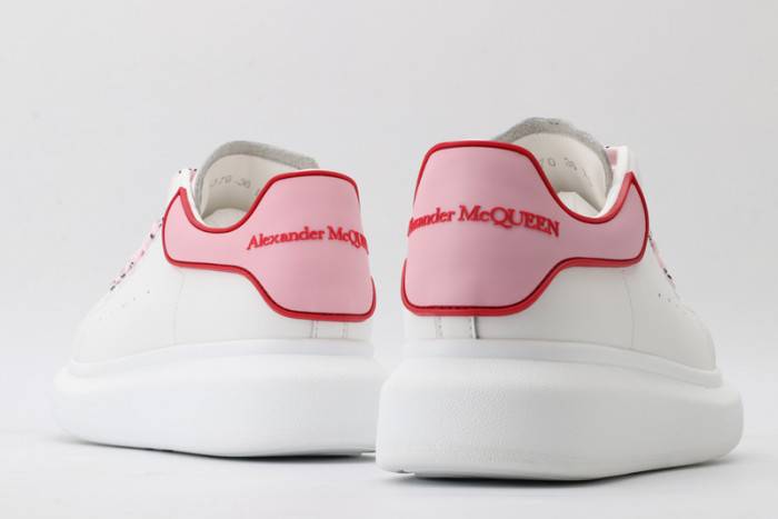 MQ Sneakers