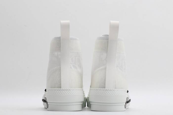 D10R B23 Homme Kaws High Top Sneaker