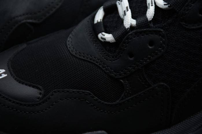 BLCG Triple S Black Clear Sole 541624 W09O1 1000