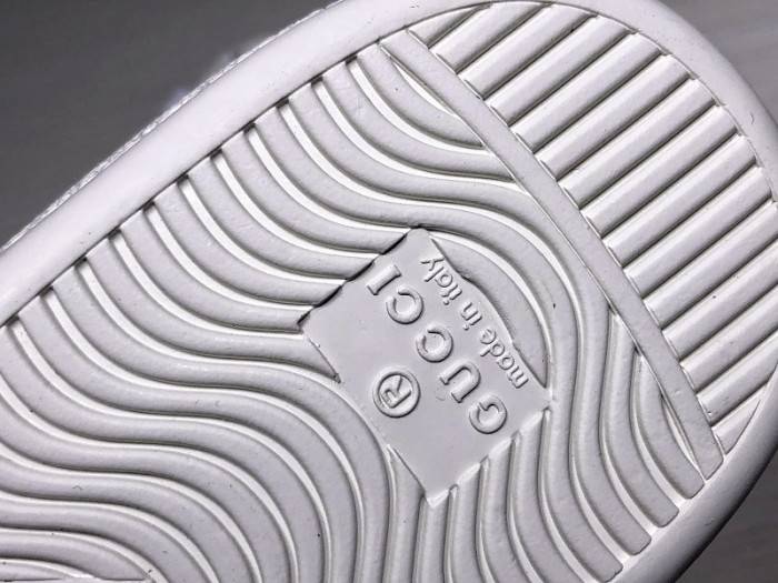 GUCC Ace Embroidered Low-Top Sneaker