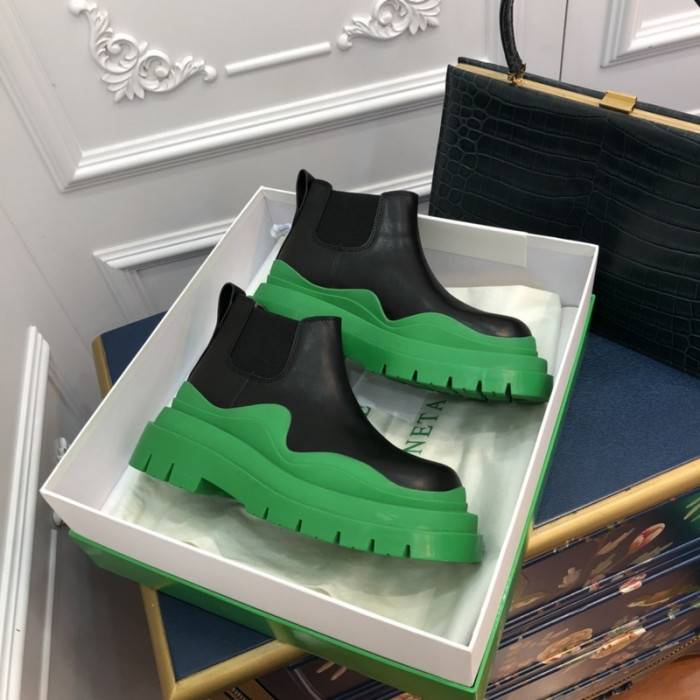 bo*te*ga Ve*ne*ta boots