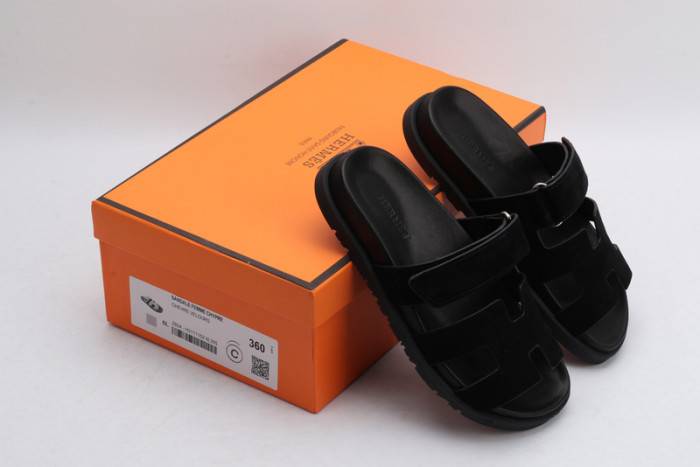 HERM*S SLIPPERS