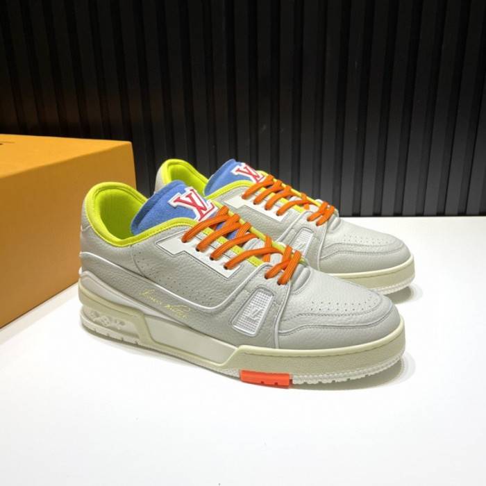 LOUI VUITTO SNEAKER