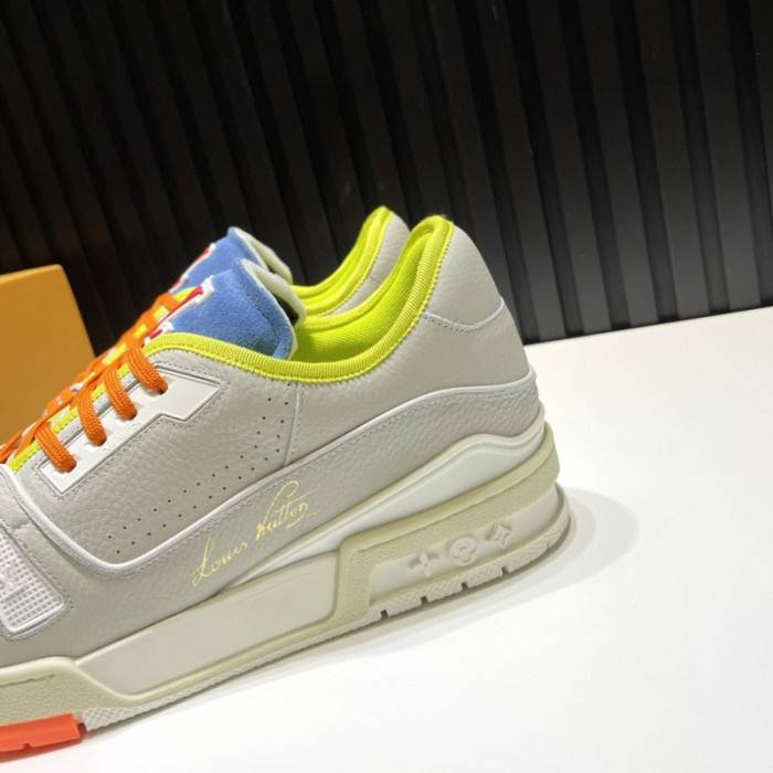 LOUI VUITTO SNEAKER