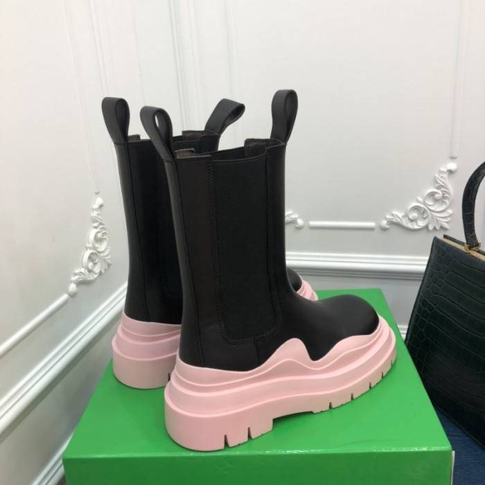 bo*te*ga Ve*ne*ta boots
