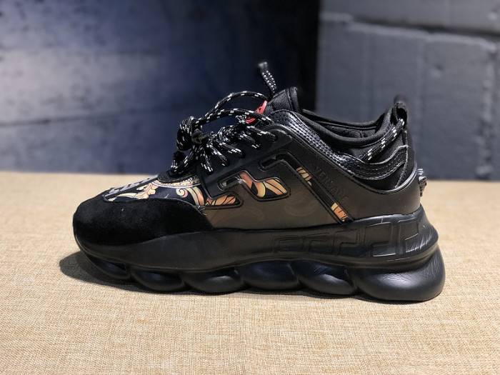 VERS CHAIN REACTION SNEAKERS