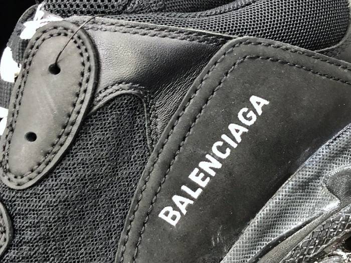 BLCG Sneaker Triple.s.Gomma “Black” 541624 W0901 1000