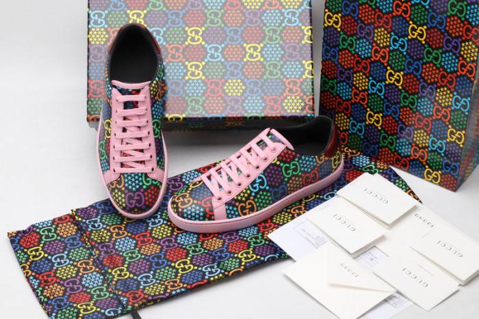 GUCC Ace Embroidered Low-Top Sneaker 610085 H2020 1115
