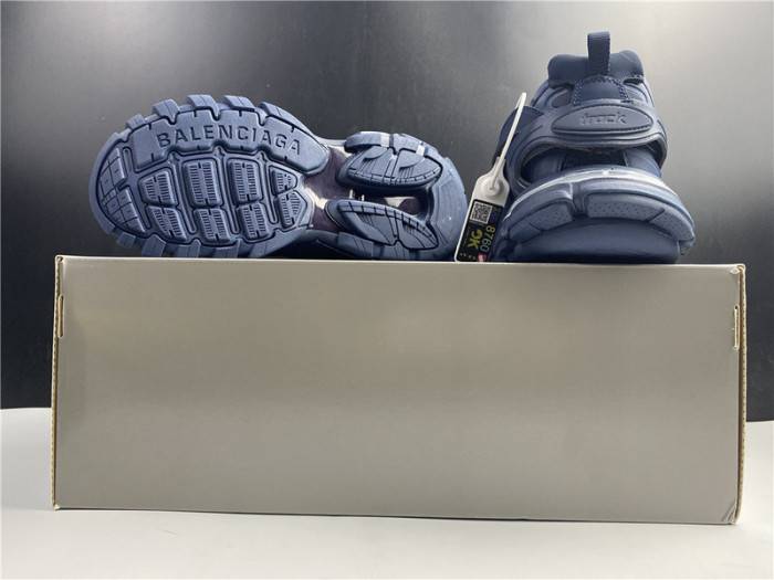 BLCG Track Trainer Dark Navy lighted 542023 W2LA1 4107