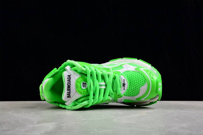 Ba*len*cia*ga -runner