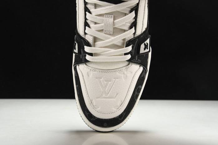 LOUI VUITTO SNEAKER